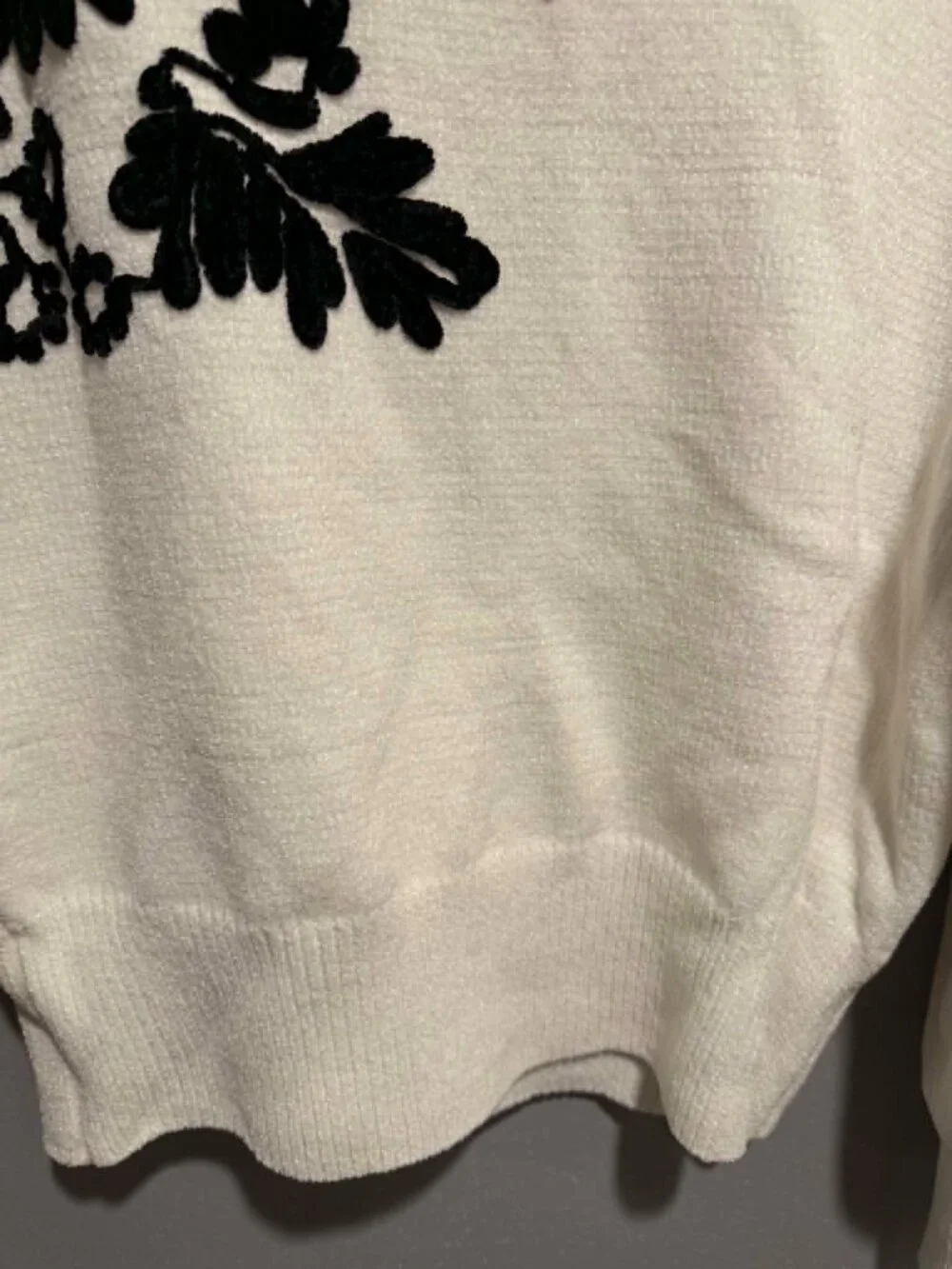 Cynthia Rowley Sweater Medium